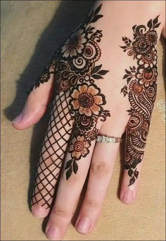 front-hand-mehndi-design front-hand-mehndi-design