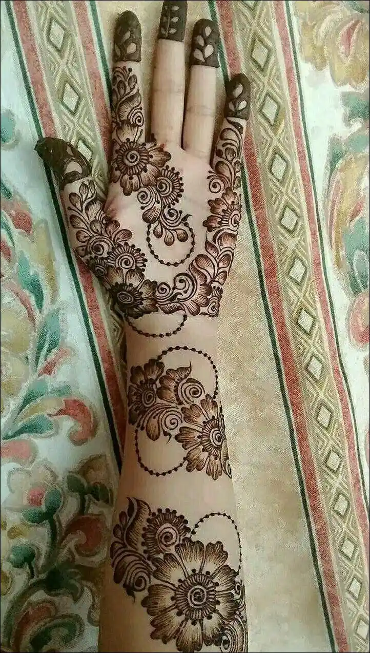 full-hand-mehndi-design full-hand-mehndi-design