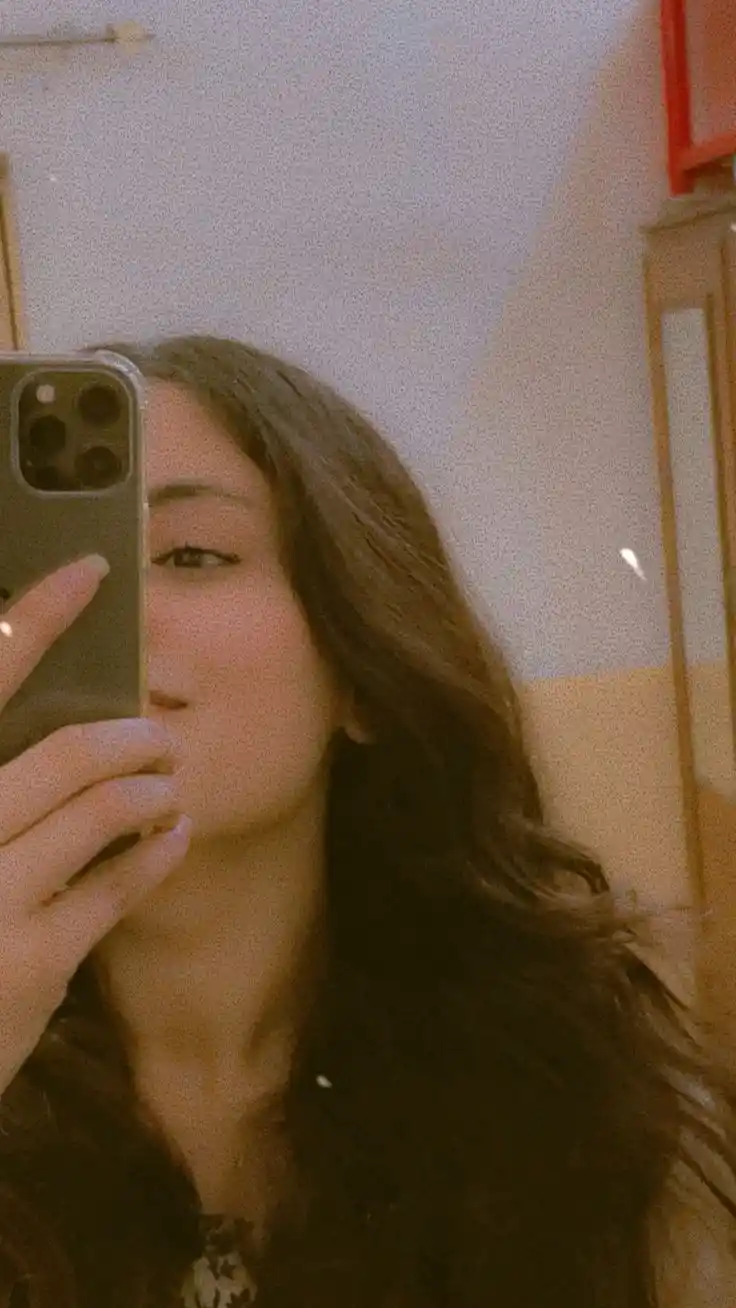 hide-face-girl-pic