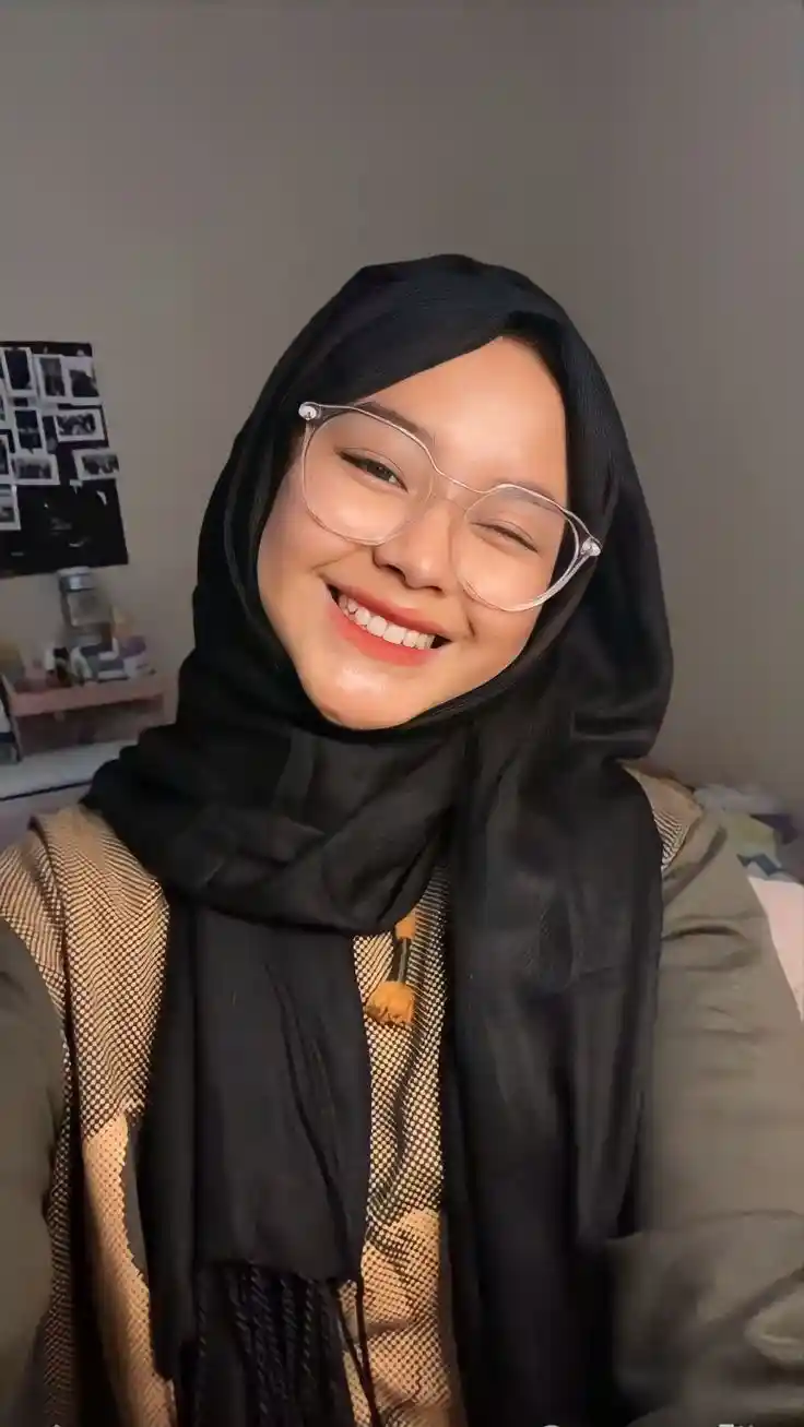 hijab-girl-dp-for-instagram