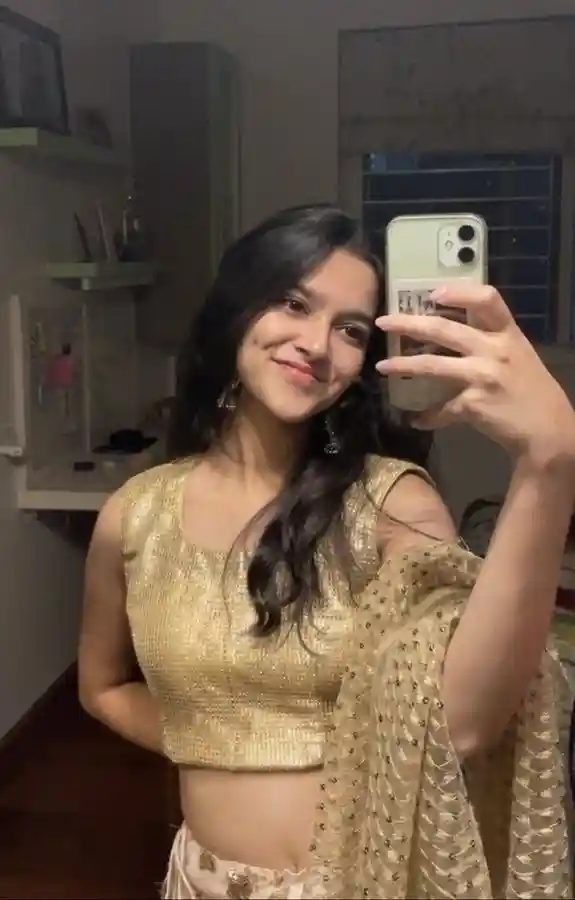 insta-girls-dp