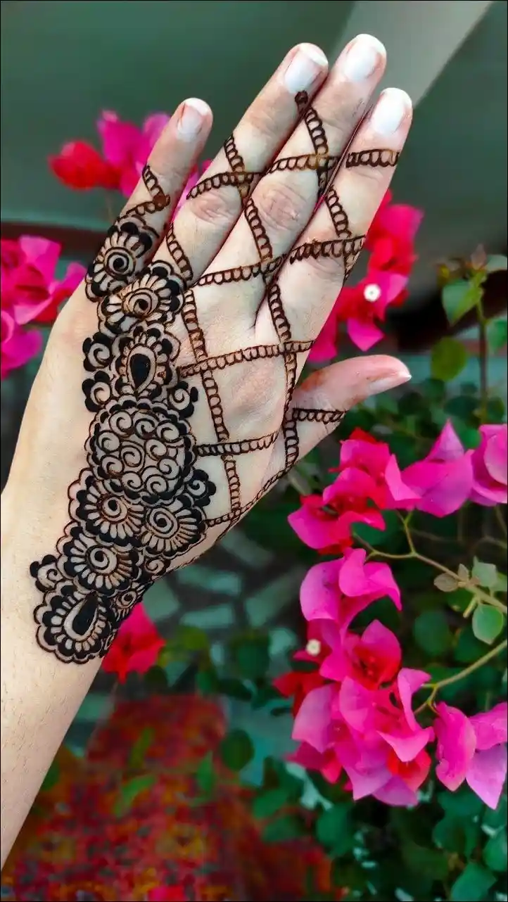 simple-mehndi-design simple-mehndi-design