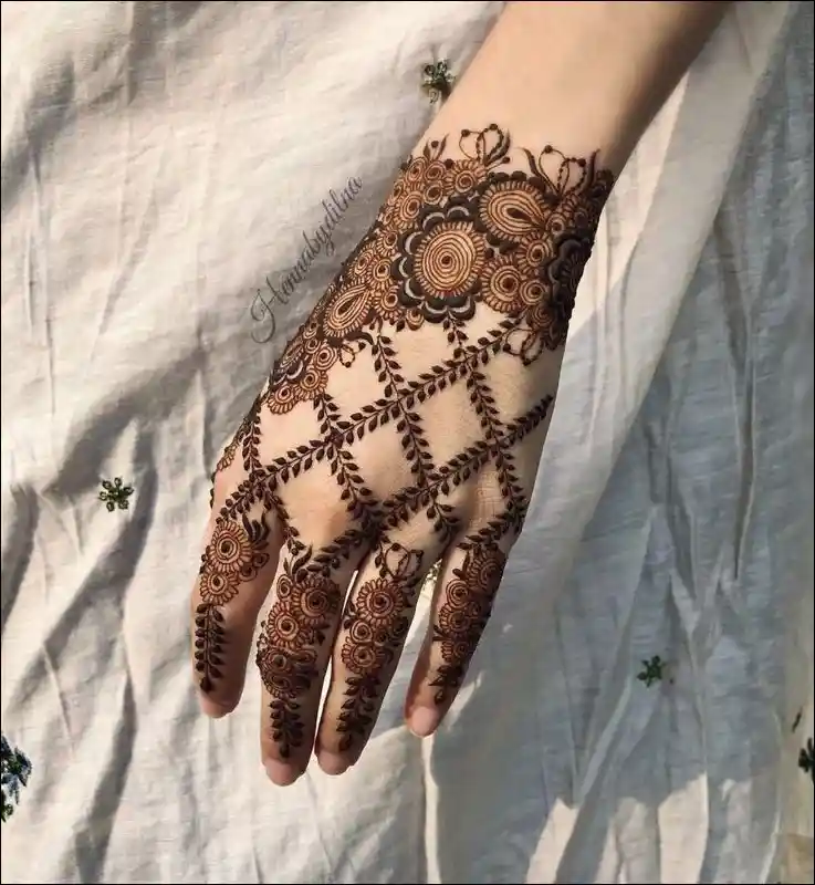 simple-mehndi-design simple-mehndi-design