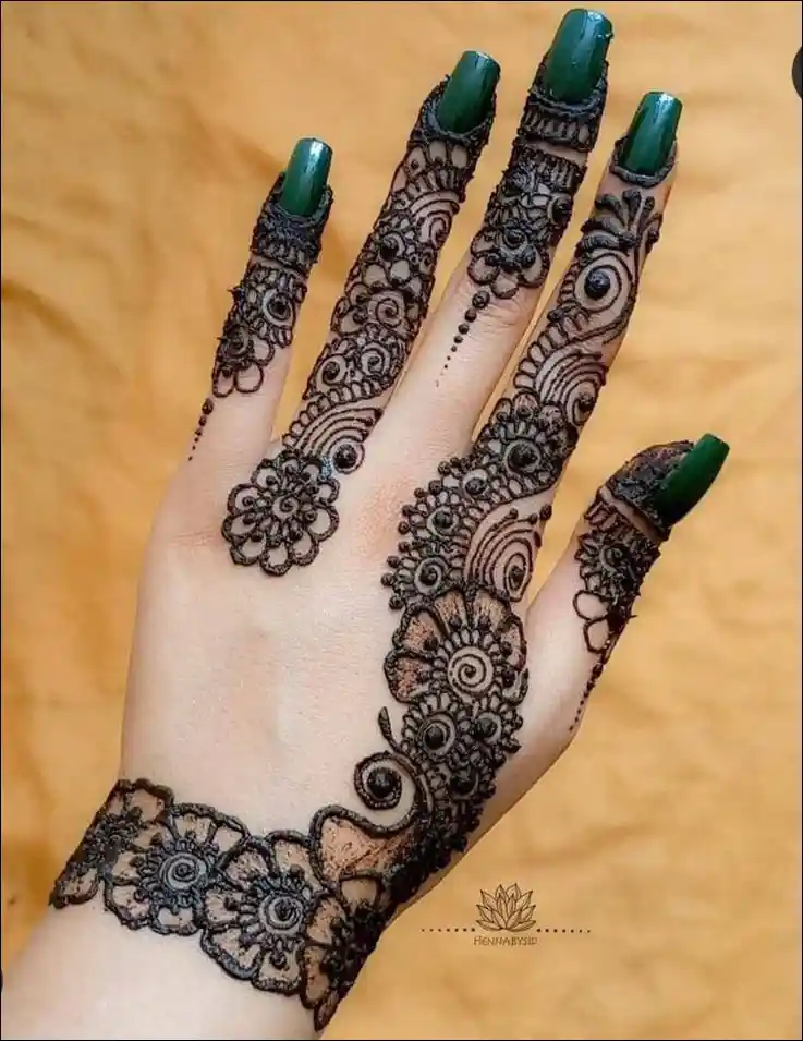 simple-mehndi-design simple-mehndi-design