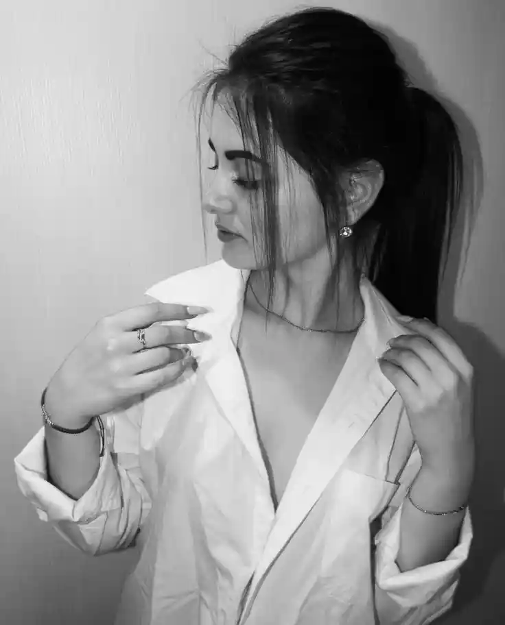 girls-dp-for-facebook girls-dp-for-facebook