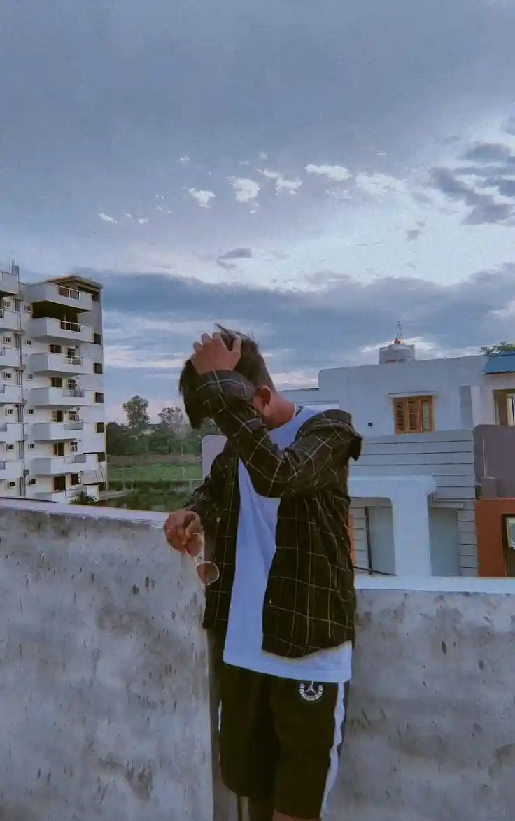 stylish-alone-dp-images stylish-alone-dp-images