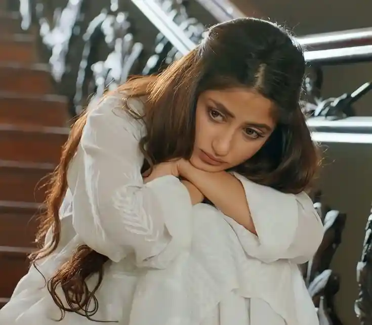 whatsapp-alone-sad-girl-dp whatsapp-alone-sad-girl-dp