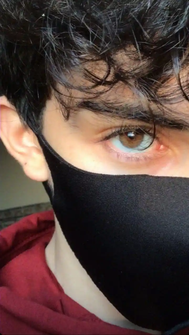boys-mask-dp