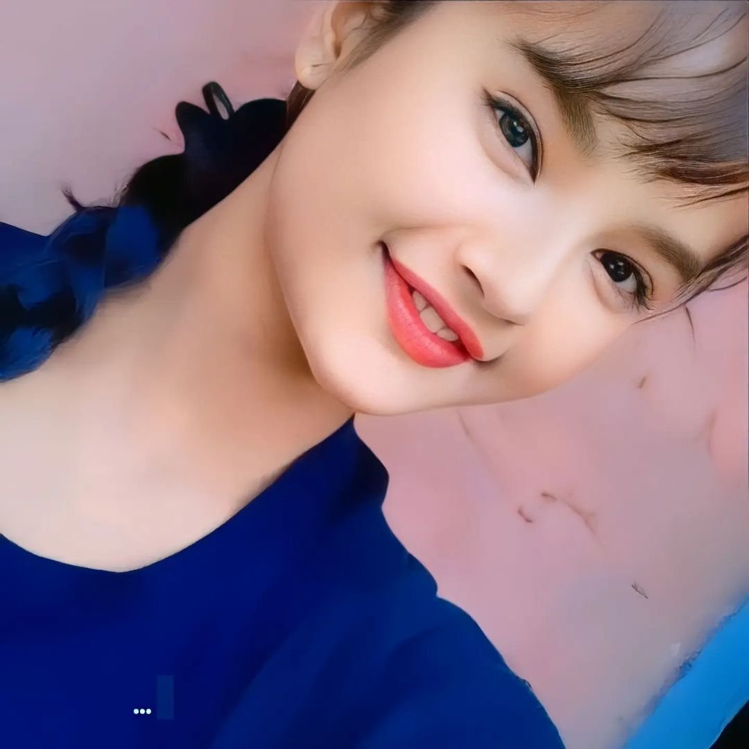 Cute Girl Pic