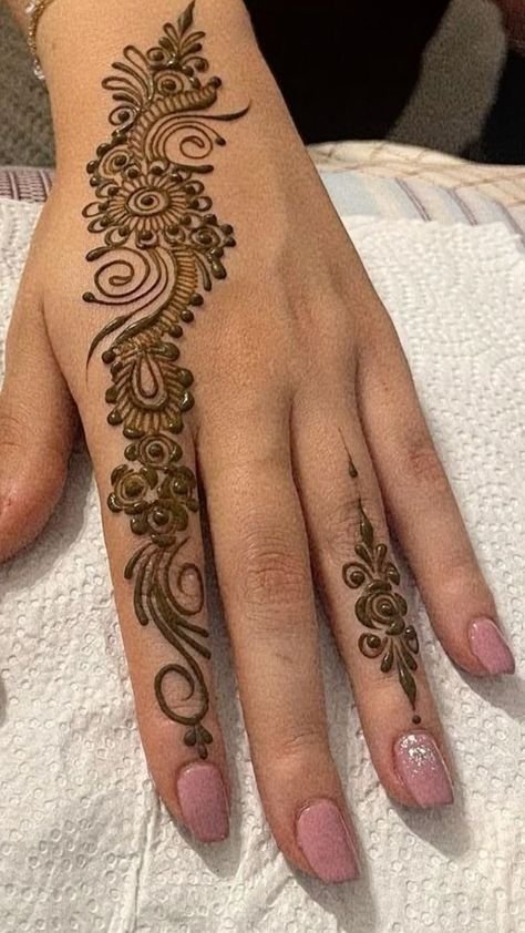 New mehndi designs