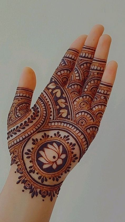 New mehndi designs