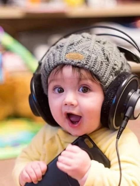 baby wallpaper