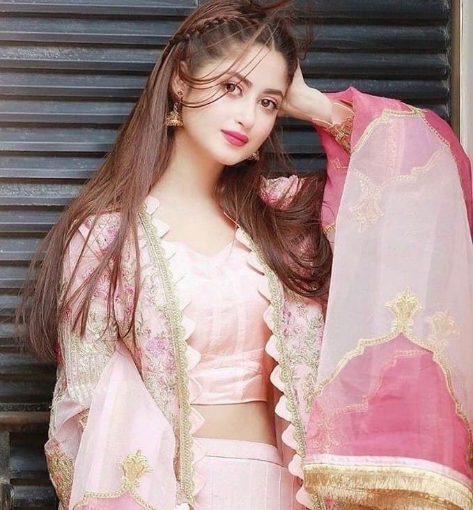 Cute Girl Pic