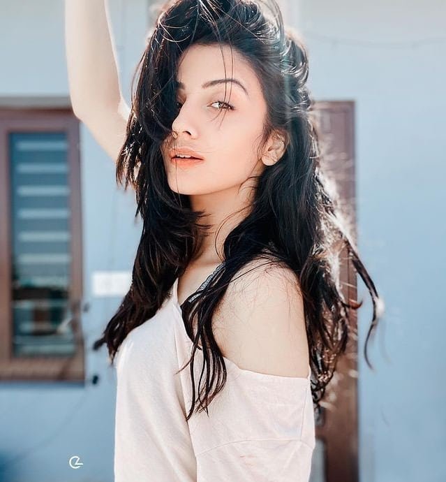 Cute Girl Pic