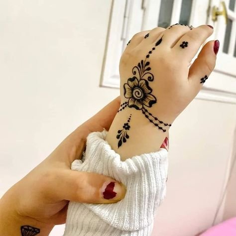mehndi designs for kids