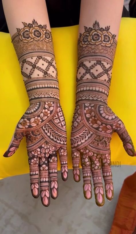 mehndi designs full hand