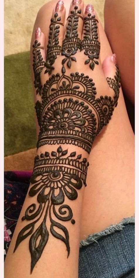 mehndi designs full hand