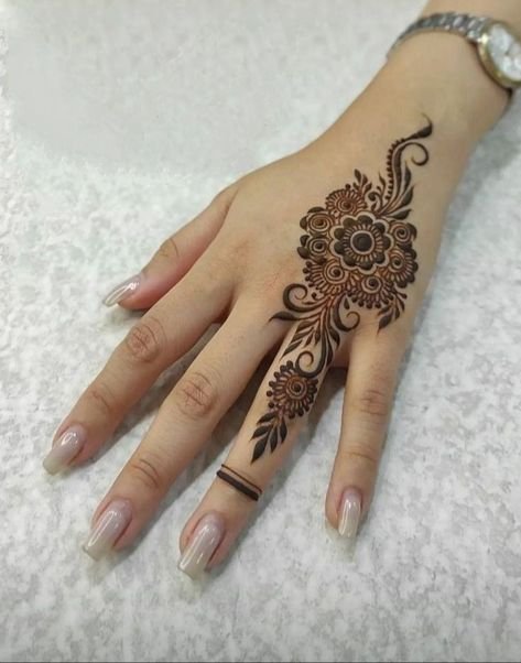 simple mehndi designs